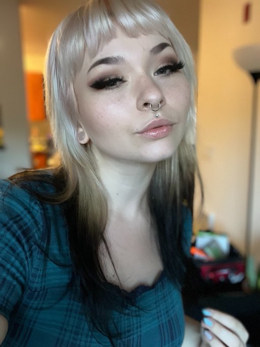 TW Pornstars - Hex Girl Haley. Pictures and videos from Twitter. Page 3