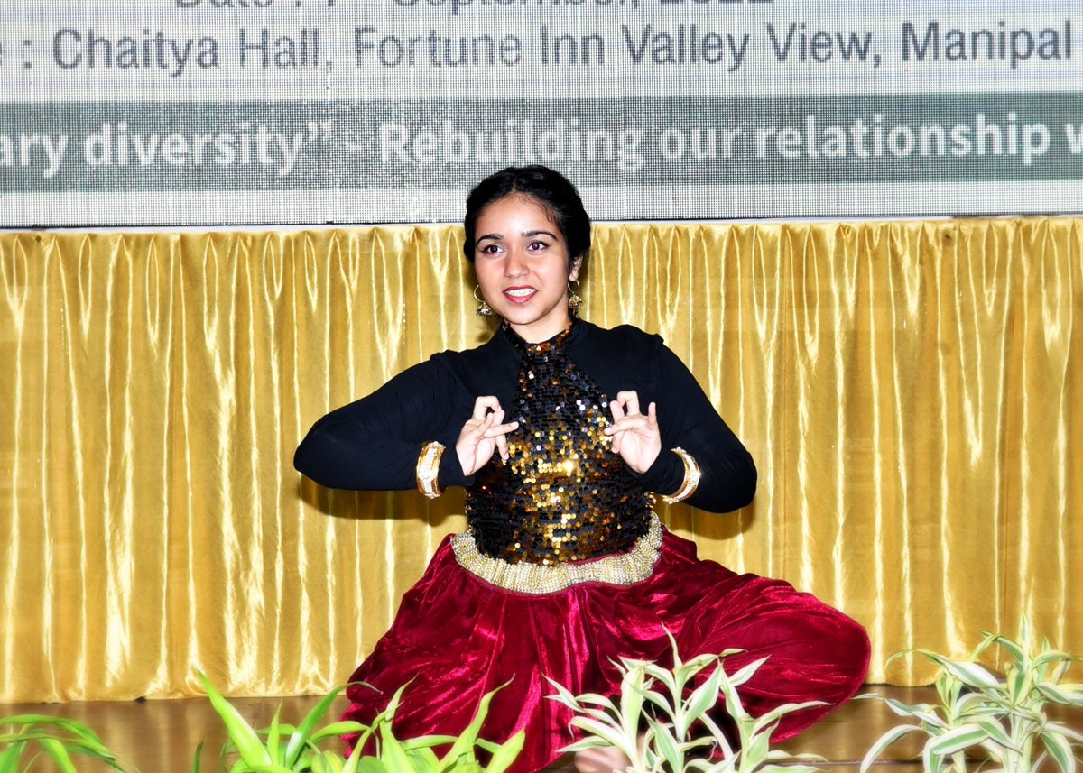 WManipal's tweet photo. #students played a fantabulous #cultural show at the #nutritionupdate 2022 #conference held on 7th September 2022. https://t.co/UU1Rq67Iuk
