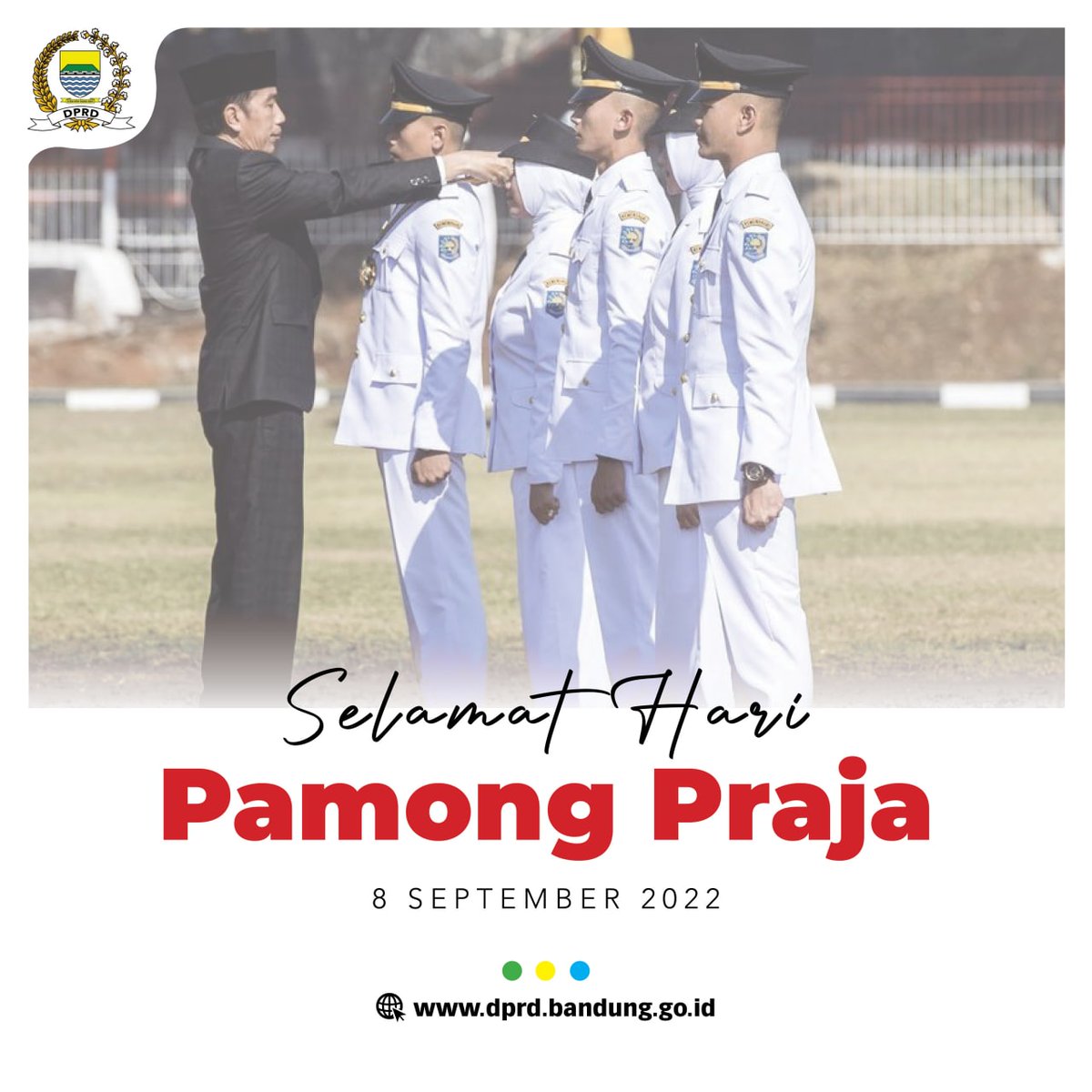 DPRDKotaBandung's tweet photo. Selamat Hari Pamong Praja!

Tetap semangat, jadilah abdi negara yang andal dalam mengayomi dan melayani negara Ibu Pertiwi. 
.
.
.
#DPRD #DPRDKotaBandung #HariPamongPraja #PamongPraja https://t.co/7ZvnLn2vNE