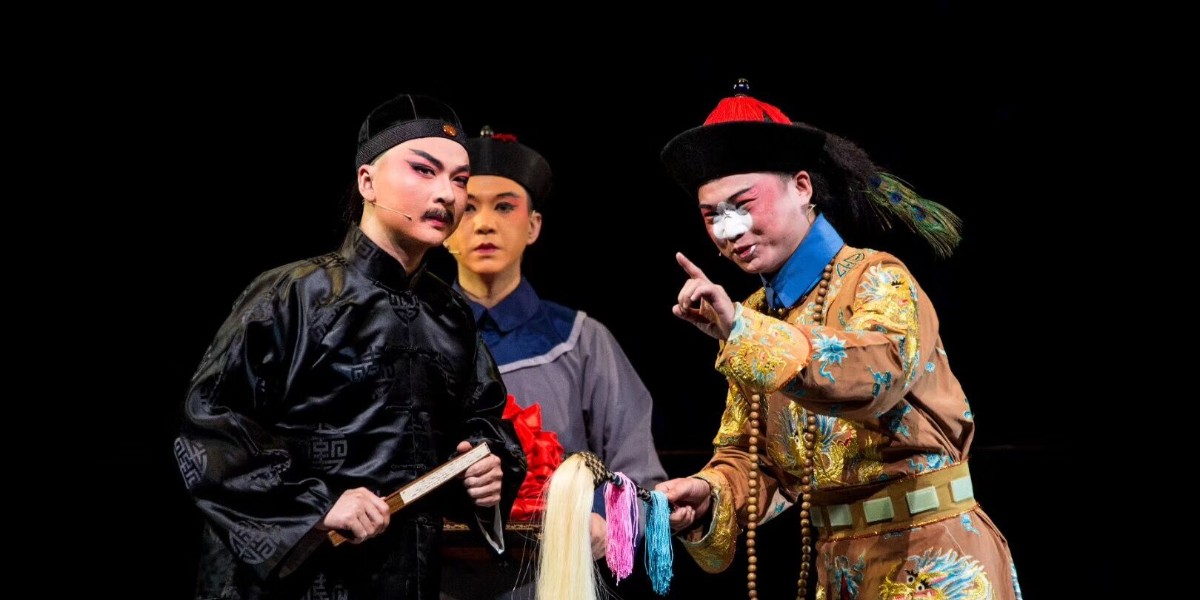 AnhuiOpera's tweet photo. 📣Hui Opera is a local opera of Anhui Province.
During the Qing Dynasty (1644-1911), four Hui troupes came to Beijing, laying the foundation of Beijing Opera. The #HuiOpera Hui Combo tells the story of the Hui troupes entering #Beijing. #AnhuiOpera https://t.co/pIvNpGopdQ