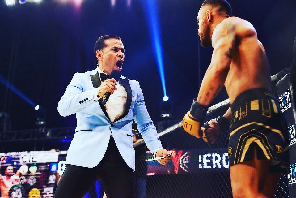 DeMariaMMA's tweet photo. Es el momento perfecto,es único y es para dos. Adrenalina pura! 

@luxfightleague @panteraguerrero #WeAreAndAlive @frontonmexico https://t.co/Q2LoUPtrzo
