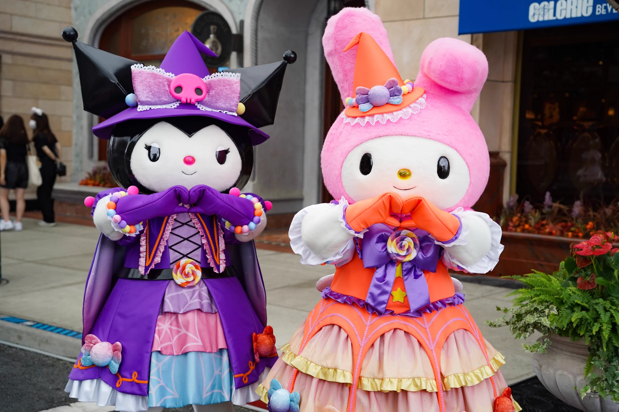 @kuromi_project さっきマイメロとクロミちゃんに会えました😍めちゃくちゃ可愛かった‼︎
#USJファン 