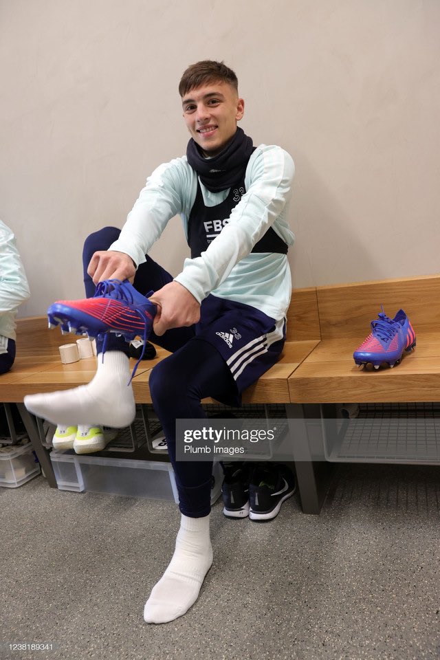 YoungSoccer2's tweet photo. https://t.co/6dFrODByNf
