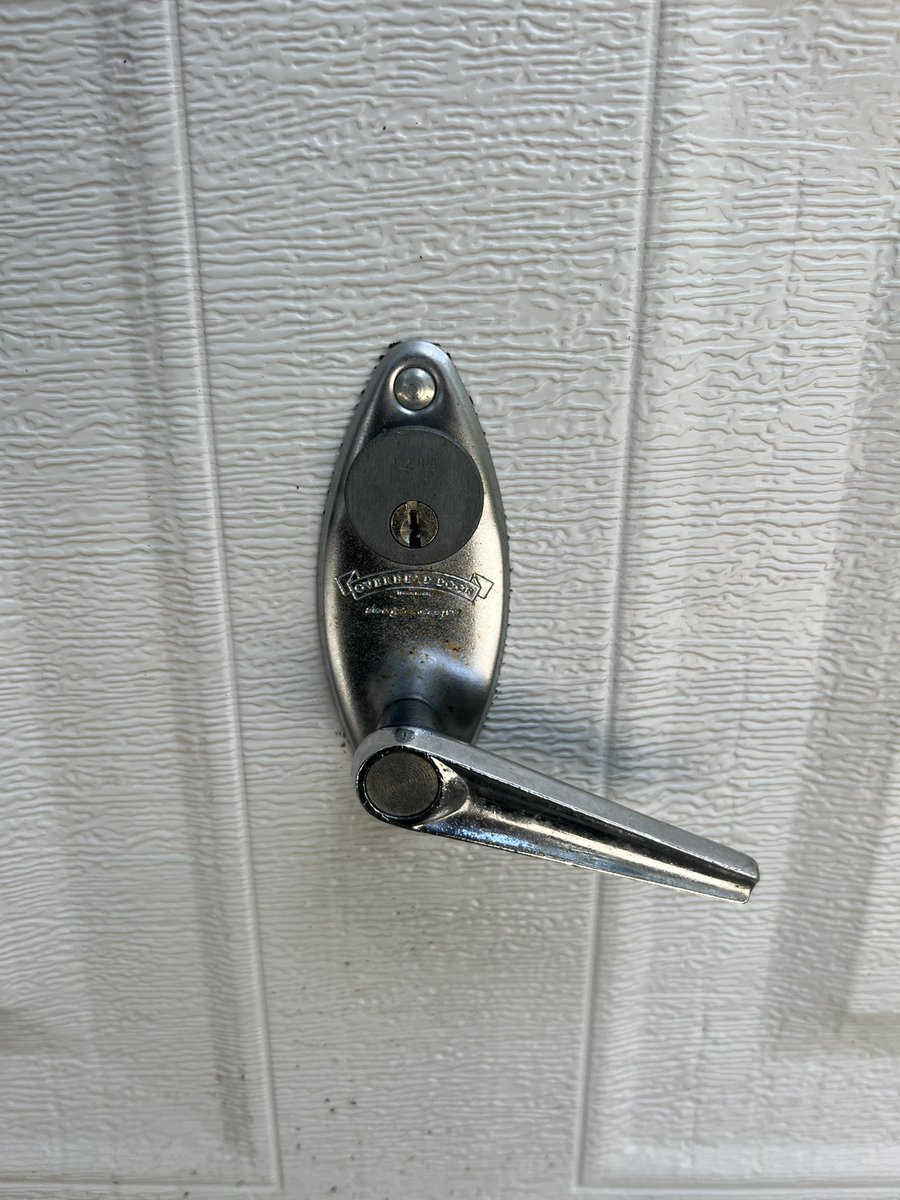 YourSolutionLS's tweet image. Lock rekey in Lilburn,Ga
If you lost your keys and needs secure your property the best and affordable solution it’s to rekey your locks! Call us today for free estimate 
(770) 766-4423

yoursolutionlocksmith.com

#LockRekey #LockChange #LilburnLocksmith #locksmith #LocalLocksmith