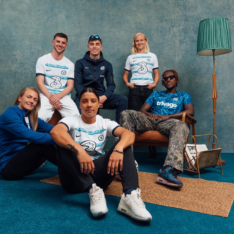 ChelseaFC's tweet photo. Our new @nikefootball 2022/23 away shirt is now available online and in-store. 🦁

#ThePrideOfLondon