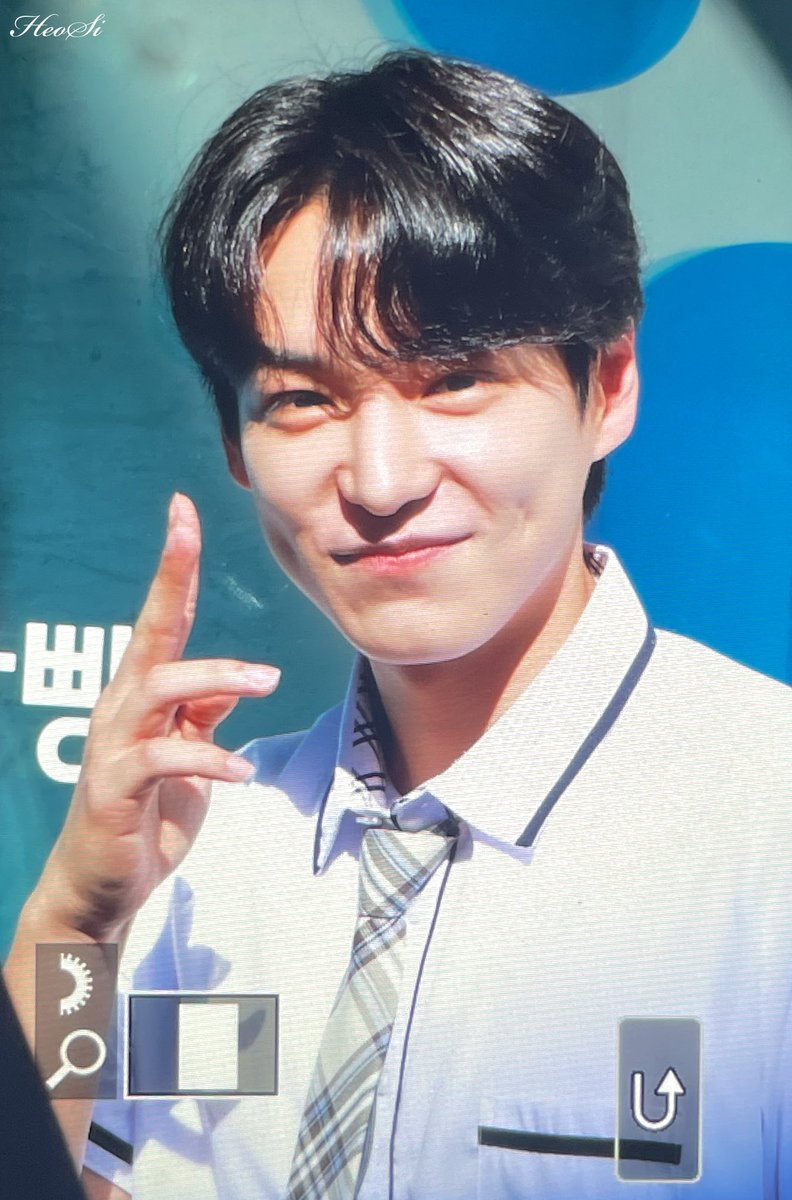 heosi1214's tweet photo. 220908 프로,틴 Pre
찬스타-@
찬아 첫 드라마 배우 데뷔 축하해 
오늘 도 너무 멋있어 
빠이팅 늘 응원 할게!!!
♥︎♥︎♥︎
#빅톤 #VICTON #프로틴
#허찬 #찬 #찬스타 #HEOCHAN #CHAN #ChanStar #허시 #HeoSi https://t.co/mUdYmkLdsl