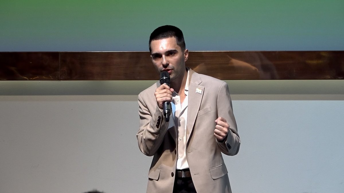 “Gays are the best actors!” - while experiencing isolation that leads to burnout and depression.
Listen to Kamran - grassroots #LGBTQ+ activist from Azerbaijan, who found like-minded people to support each other🎙️bit.ly/HTkamran

Happy #ActorsDay to all the #actors! 🏳️‍🌈🏳️‍⚧️