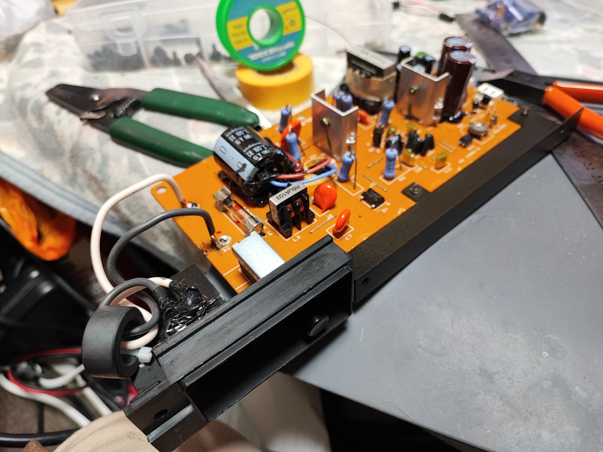 f_moriya's tweet photo. #DX7IIFD 電源完成~ https://t.co/cWnPkfjcgC