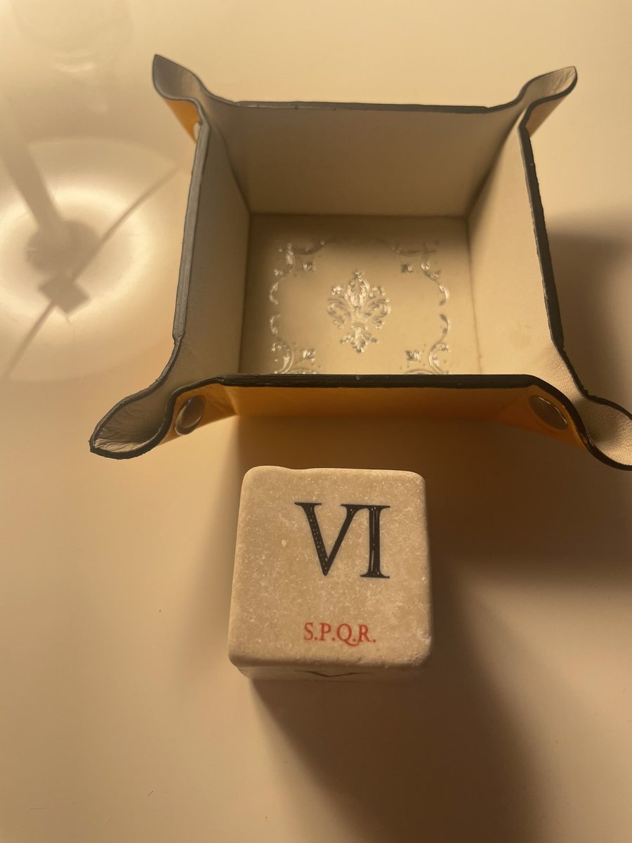 NTempest1016's tweet photo. Picked up a nice new marble turn dice and leather dice tray from Florence https://t.co/ksNdEktuHL