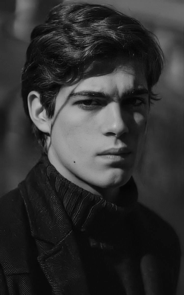 Le mépris est un sentiment froid, qui ne pousse à aucun procédé violent.