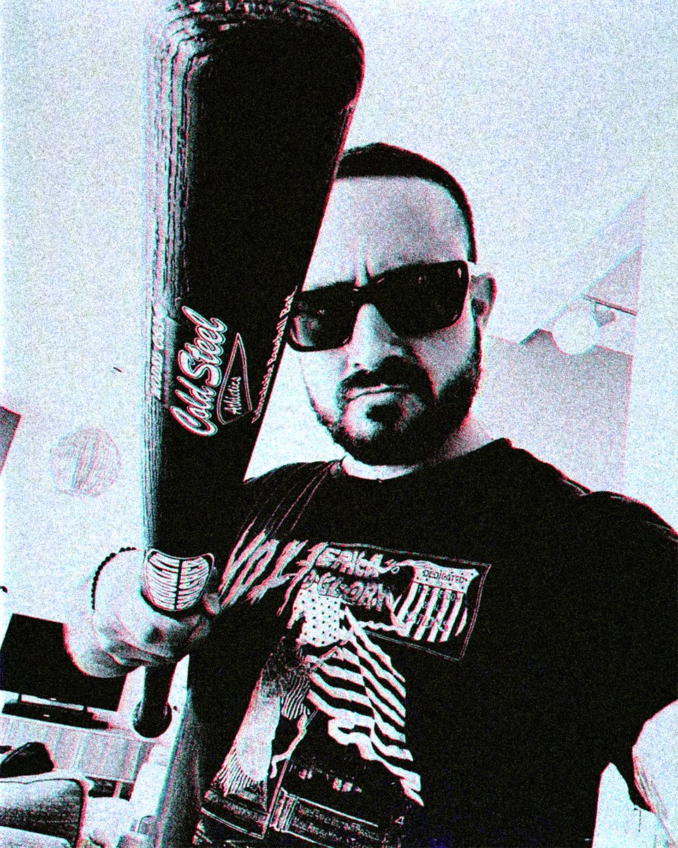 Now. Will you share my EP tomorrow ? 😤❤️
Drillin EP - Sep 9th on <a href="/chateaubruyant/">CHATEAU BRUYANT Rec.</a>