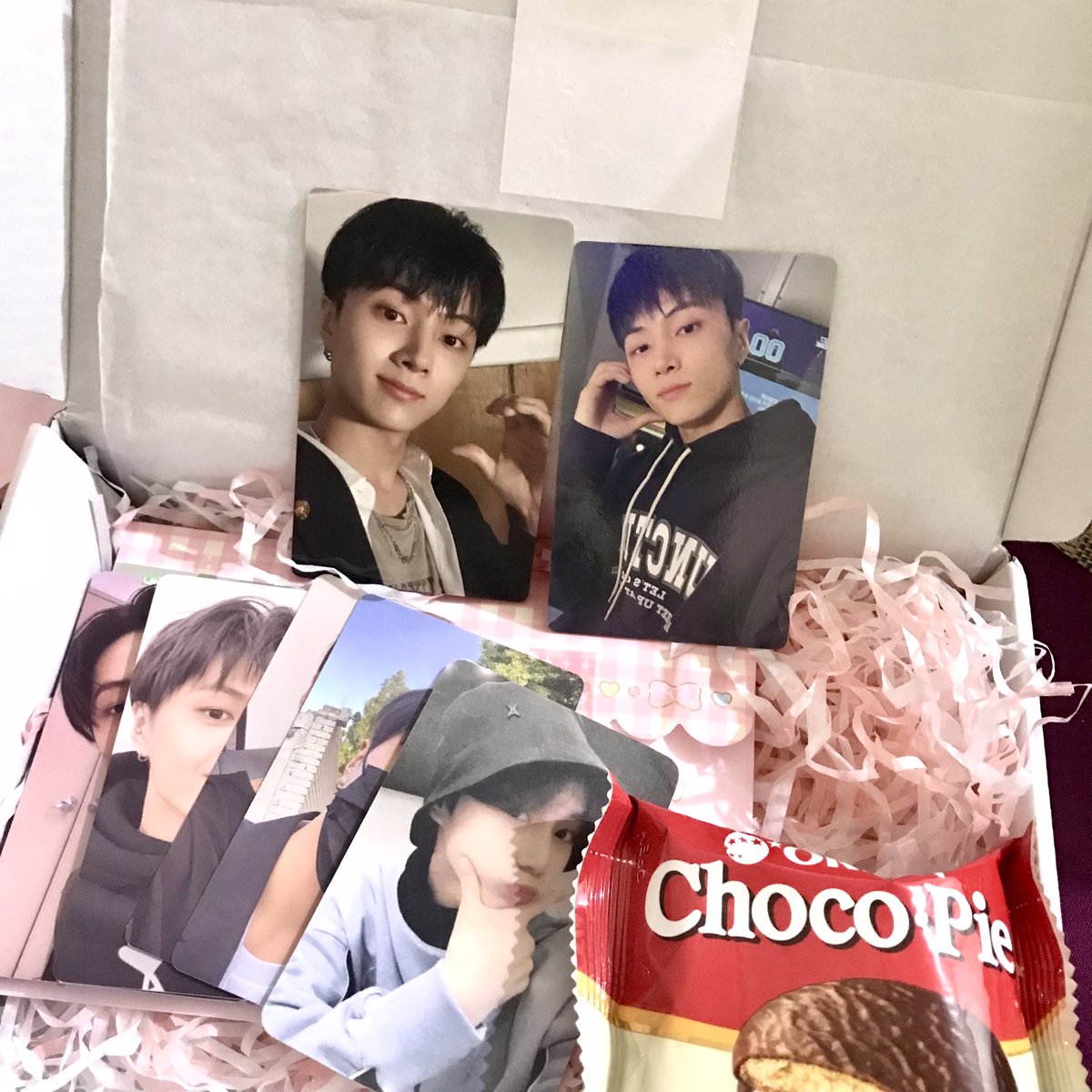 jongseongpls's tweet photo. hello @sseqbreeze !! jay arrived safely! super cuuuute and secured ng packaging 🥹 & ang daming freebies 🫶🏼 tysm for the smooth transaction~ 💓 #sseqproofs https://t.co/aCMh5V62l2