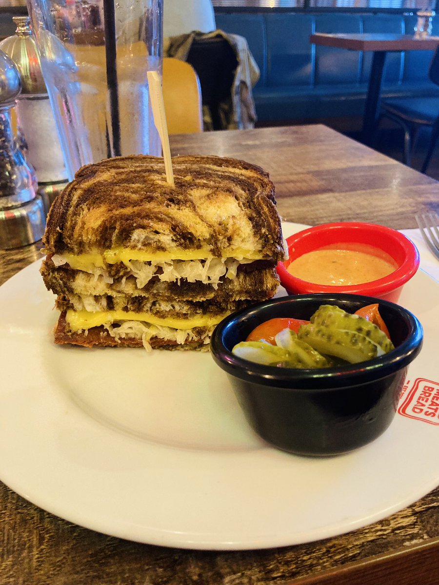 Kate Louise Powell tweet media