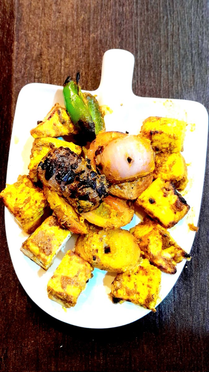 KadirQureshi14's tweet photo. #QualityRestaurant https://t.co/CP0PcYd40u