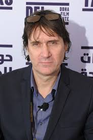 merlinpapin3's tweet photo. .@FredOL69007 On souhaite un Bon Anniversaire au scénariste #NealPurvis qui a 61 ans, il a écrit pour les films :
Casino Royale
Quantum of Solace
Skyfall
Spectre
Johnny English
Mourir Peut Attendre https://t.co/YrbveAOh41