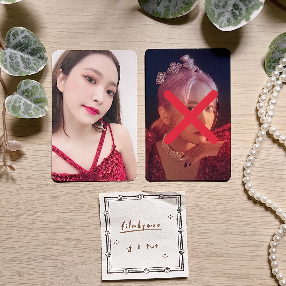 xiaoquun's tweet photo. #xqhosting ♡︎

— current set takers! dm/reply if inch!
la rouge photobook pc for 700!

🏷 red velvet yeri tingala glasses cap jasmin berry bareface orgel pc ph kihno icc rookie trs red summer tpv tprv wink kihno smle smne rbb d1 d2 finale queendom smcu fmr photocard wts rv lfb https://t.co/CNmGt3I6E0