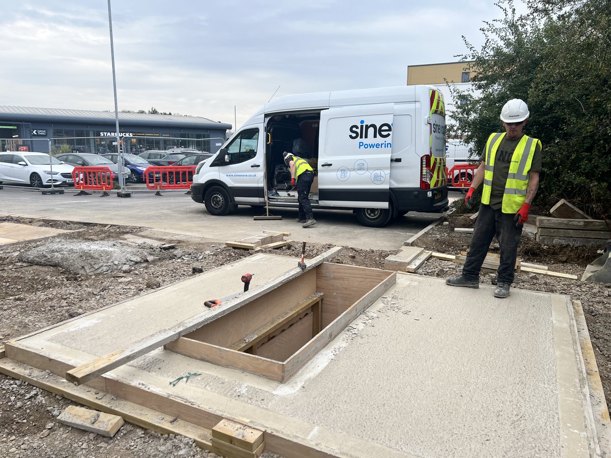 Sinewaveuk's tweet photo. Having pride in your work is so important. But not just the finished article, but every stage. We audit our sites randomly, and it's great to see pride from our teams in their work while on site.

Well done guys on a top job so far for a new EV client! https://t.co/651VqNzseM