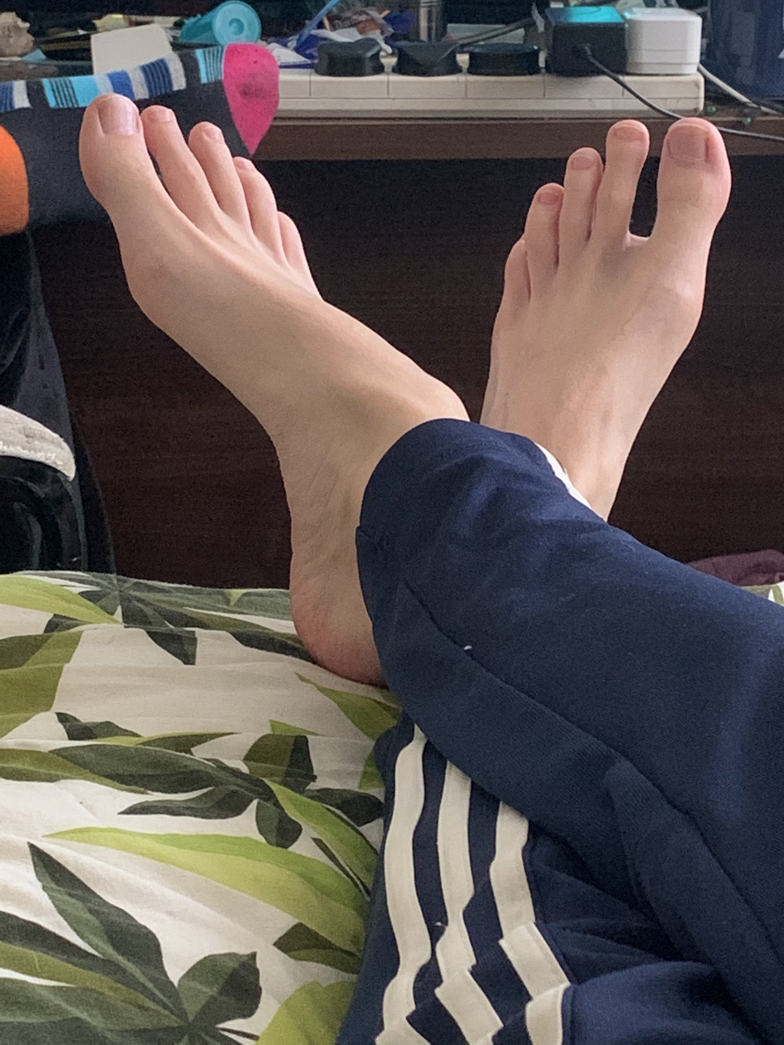 Mr Feet On Twitter RT Kingjayxxxx Do I Have The Best Feet Or What mr-feet-on-twitter-rt-kingjayxxxx-do-i-have-the-best-feet-or-what