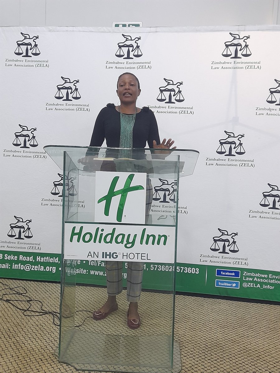 ZELO_Infor's tweet photo. Sophia highlights that machinery for Chrome mining is expensive. She further states that most women who are mining Chrome are carry out mining in 'unregistered' tributes.
@ChristianAidIrl @CAID_Zimbabwe #ZAMI2022 #ASMinZIM https://t.co/GBOwTLiX8a