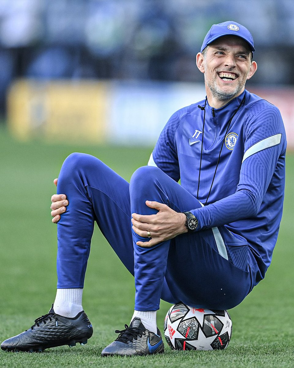 siphillipssport's tweet photo. Thomas Tuchel, thank you for leading our club through turmoil, for being yourself, for fighting for this badge, for all the great memories, for the UCL triumph, for being a loveable character, and thanks for understanding our club. You will be sorely missed 💙 https://t.co/6yIt1cWhyo