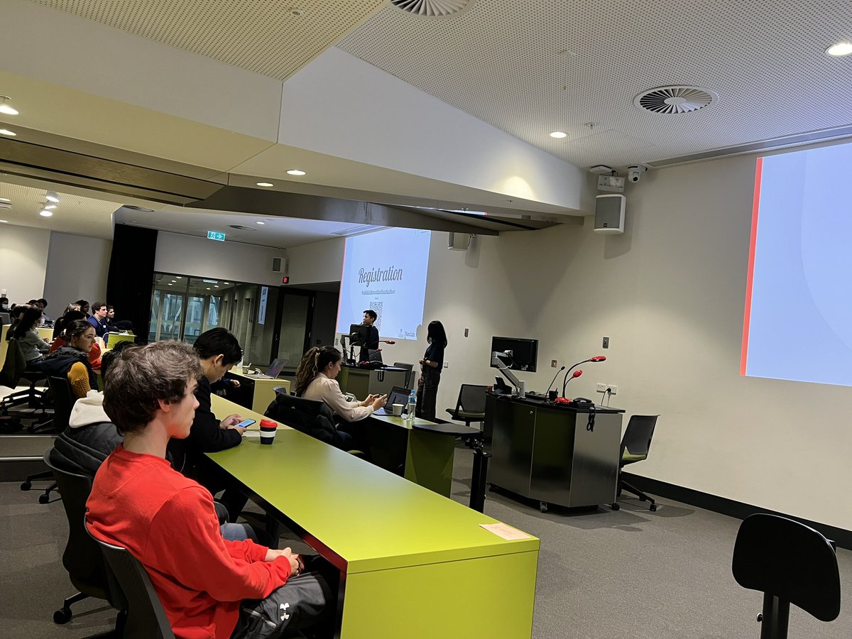 Great to see everyone come for day 2 #adelaidemedtechhackathon