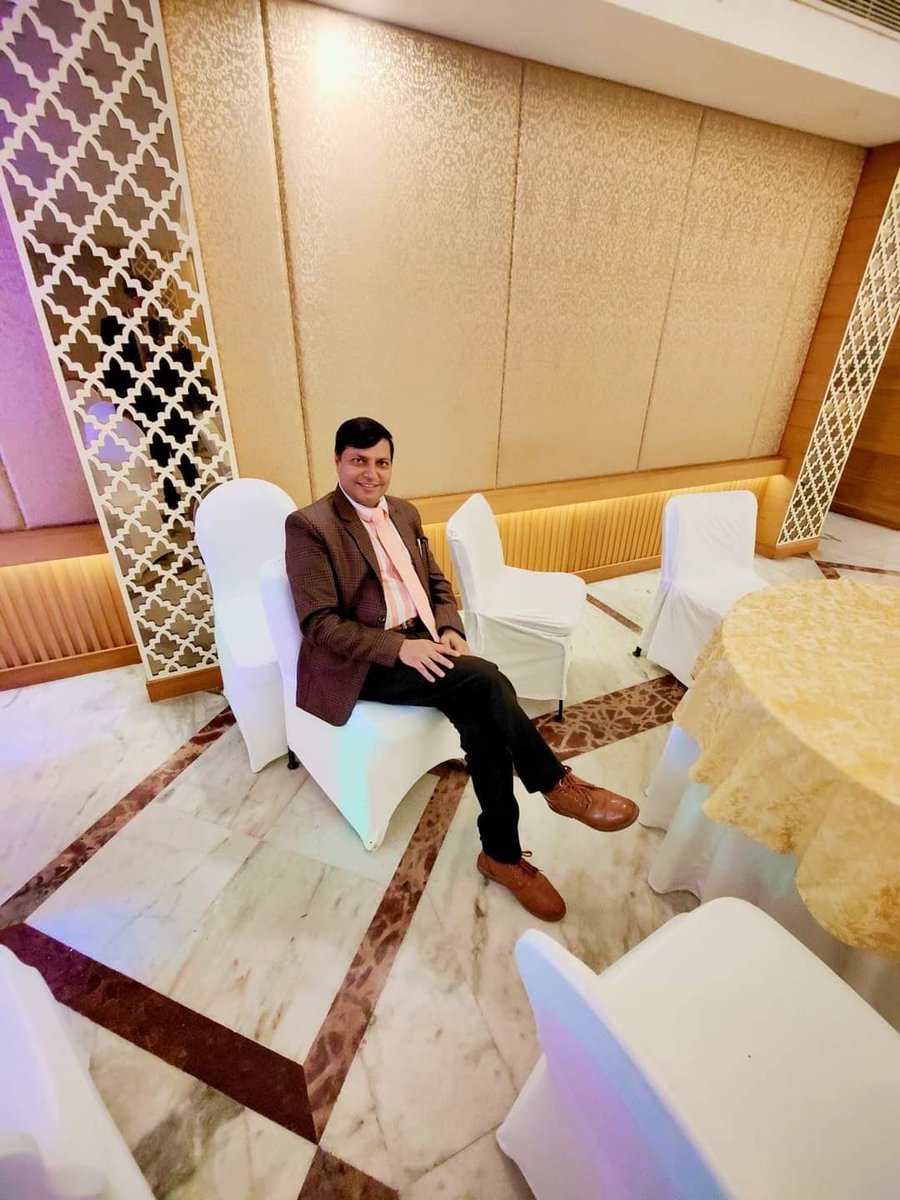 Neerajkundan's tweet photo. The incident of death Prof.CS chandra(University of Jammu) is heart https://t.co/nDCiHefUL5 he belongs to Sc Samaj &amp; incidents following sucide shows something is fishy &amp; seems like institutional https://t.co/ry6TodeQpb I request to LG Manoj sinha to probe this matter through CBI https://t.co/csjUk3fVxt