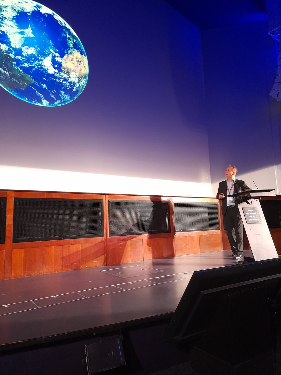 JudithWolfNOC's tweet photo. Challenger Society incoming president Mike Meredith speaking on Oceans and Climate @150_challenger https://t.co/7lSWYoFxXj