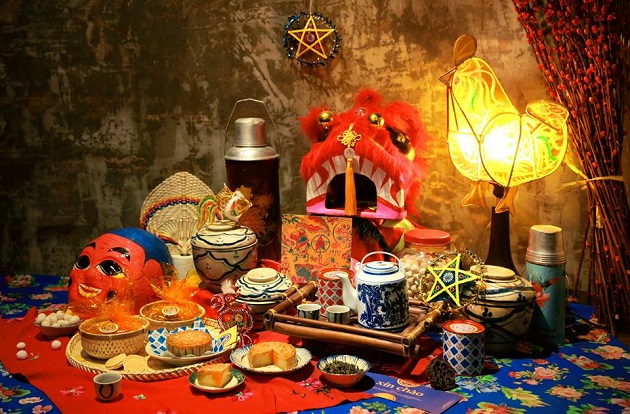 Vietsense_'s tweet photo. The Mid-Autumn Festival (or Tết Trung Thu in Vietnamese) is one of the most exciting and popular holidays for Vietnamese families...
#Vietnamtravel
#VietSenseTravel
#MidAutumnFestival https://t.co/jXr4kDaxim