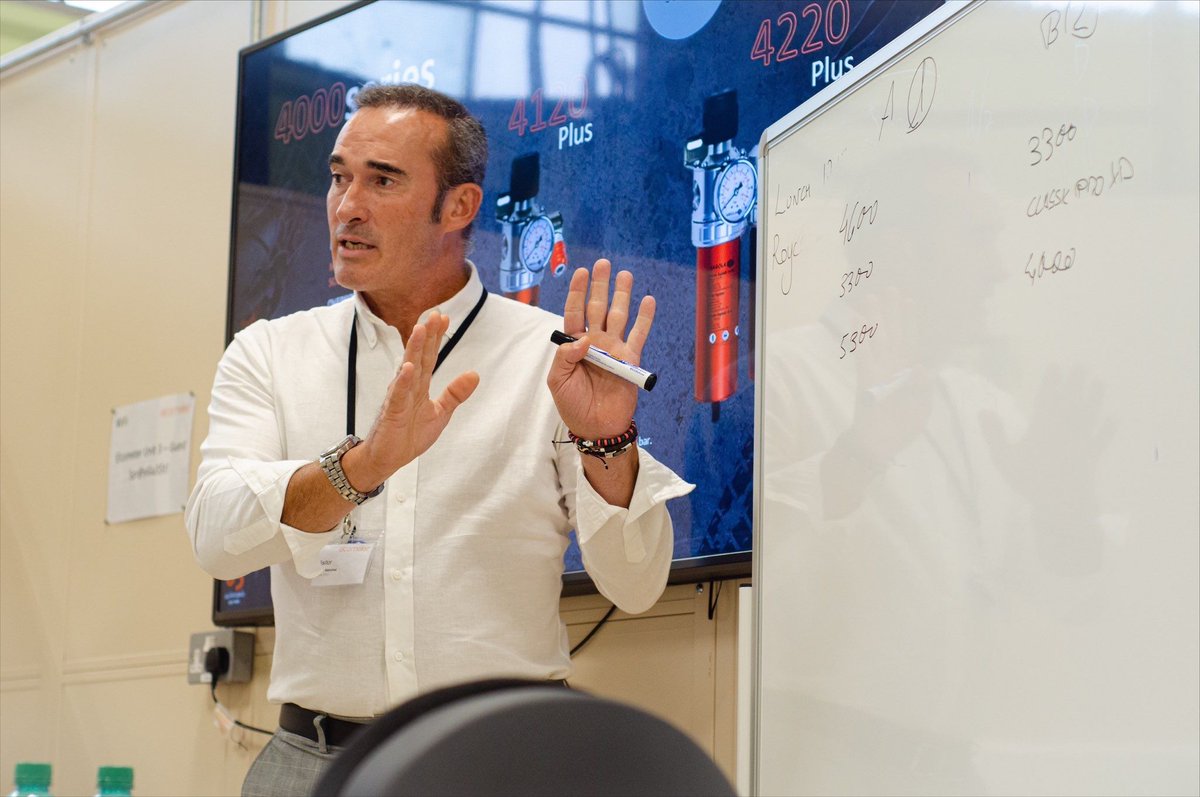 SagolaOfficial's tweet image. This week, Sagola was present at Elcometer&apos;s international conference at their headquarters in Mancherster, UK, where experts from all Elcometer offices gathered to discuss ideas, new products and carry out group training sessions.
#sagolapower #refinish #sagola #cars #elcometer