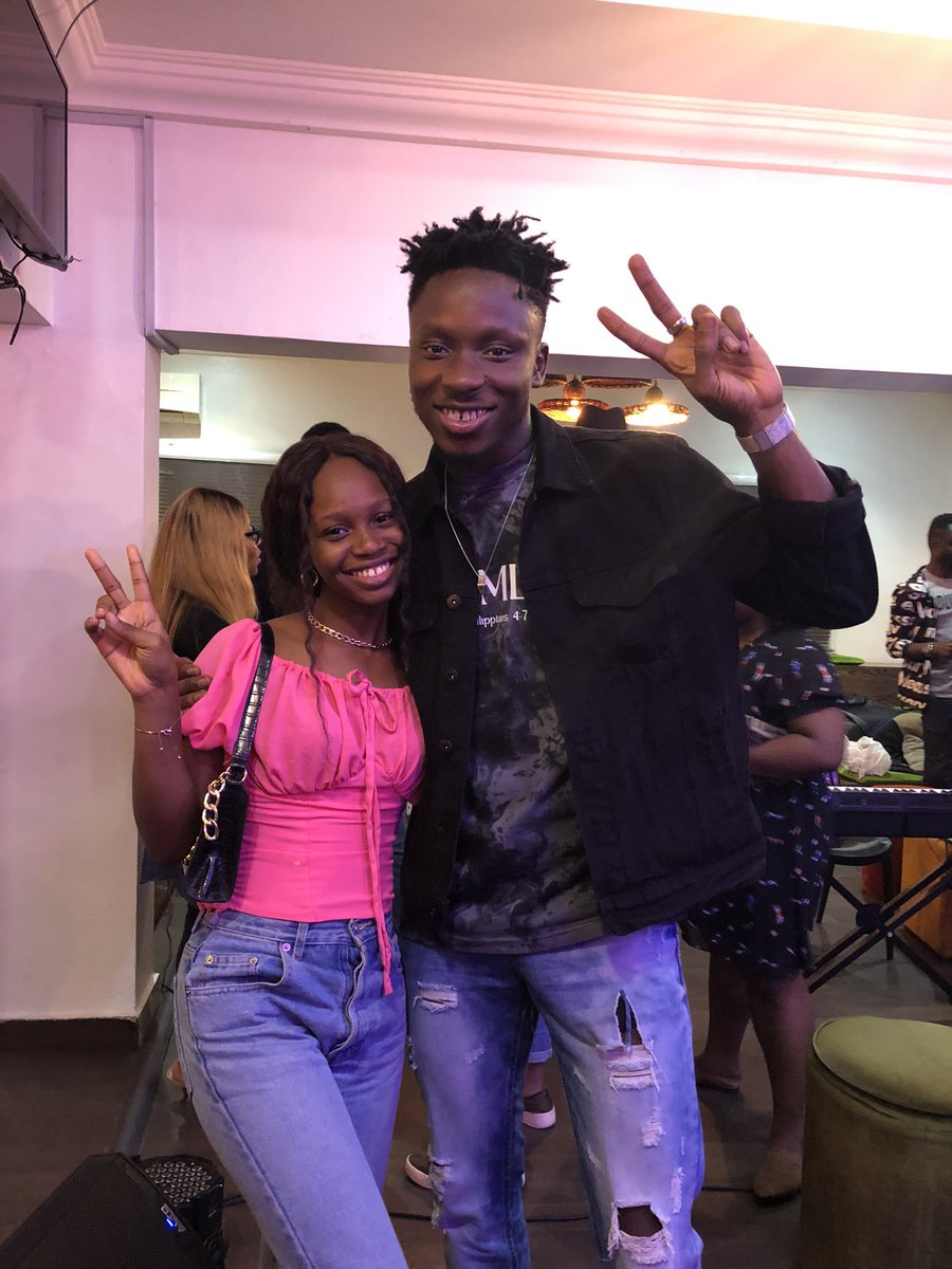 barilebu's tweet photo. Happy birthday Defayoooπ€©
God is set to do great things through your craft. Have the best dayyy
#OHiscoming #OH @DefayoTheArtist π§‘ https://t.co/gKOxTr2RCE
