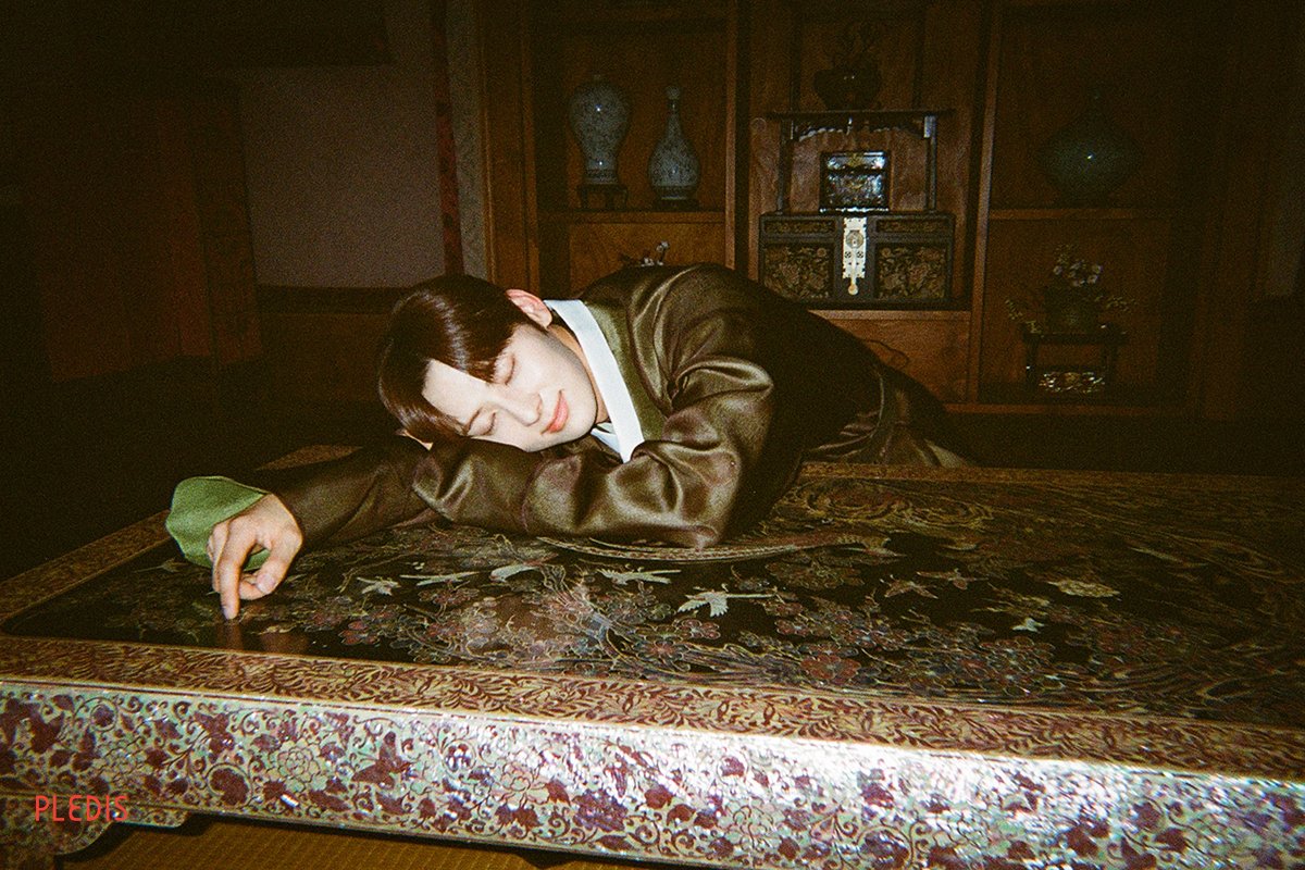 MINHYUN_PLEDIS's tweet photo. tvN 드라마 <환혼> Photo Sketch (film ver.)
📷 More photos @ https://t.co/zXndGNzUEZ

#황민현 #HWANGMINHYUN https://t.co/qJJsxCu3RL
