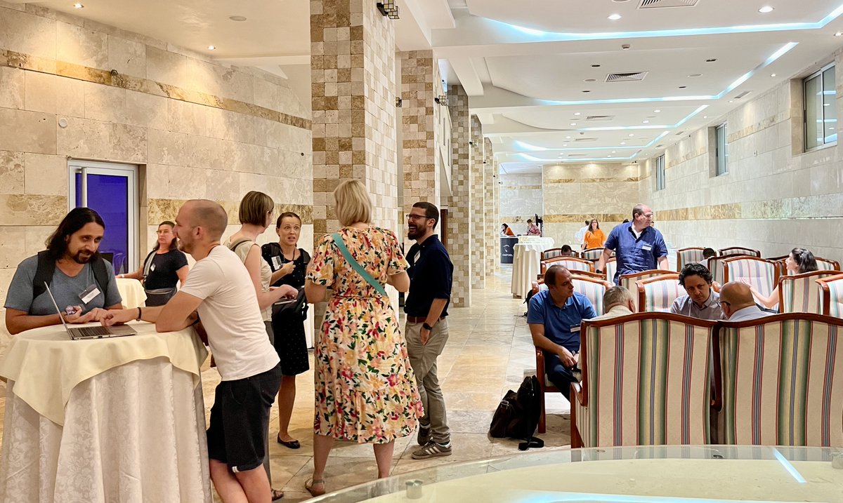 Time for the second ☕ break of the day at #EuroCCME22! It's a nice change to be meeting in person once again.

Just look at all that collaboration! 💪 You can still follow the livestream 👉 youtu.be/jdaAgxstgtA