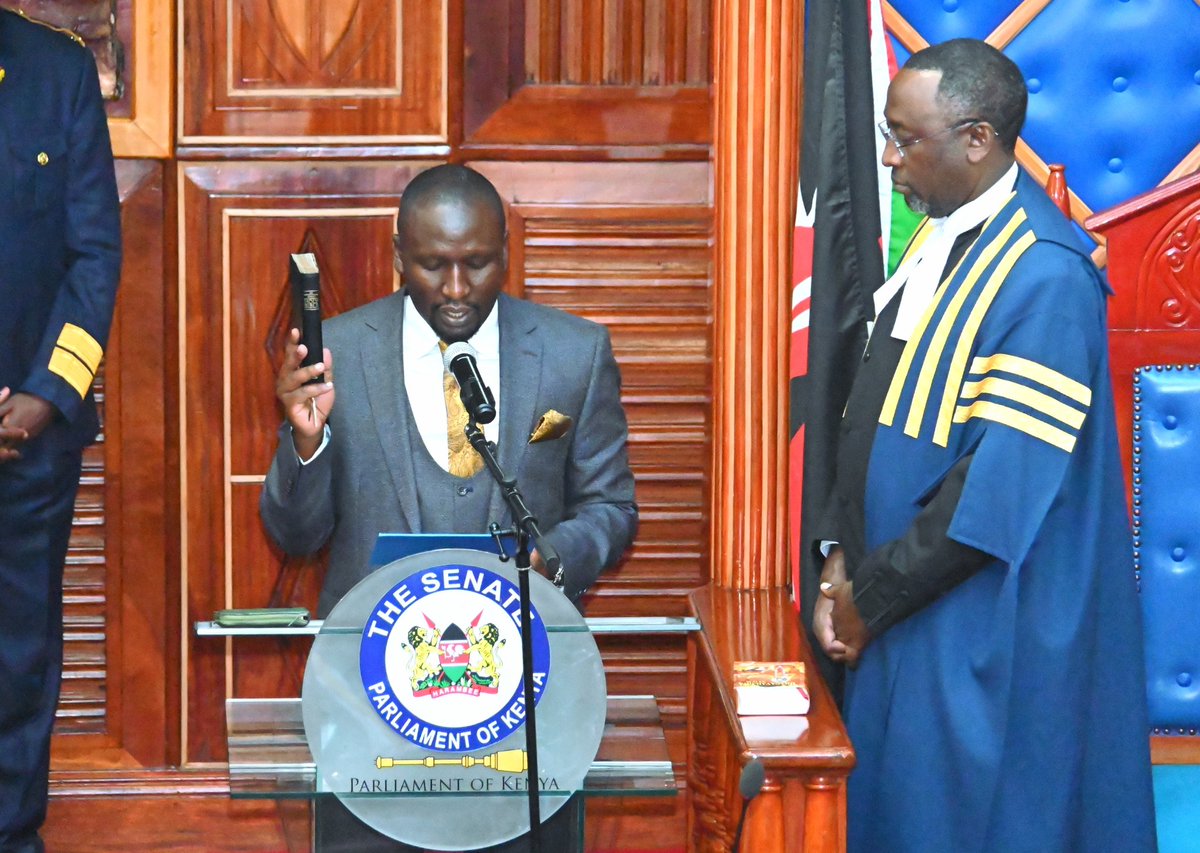 Aaroncheruiyot's tweet photo. Thank You Kericho.
I have this morning taken the oath of office to begin my third term in the Senate.
I promise to work extremely hard for county and country to ensure we improve the welfare of our people.
God bless Kenya. https://t.co/bSNdAnWHL8