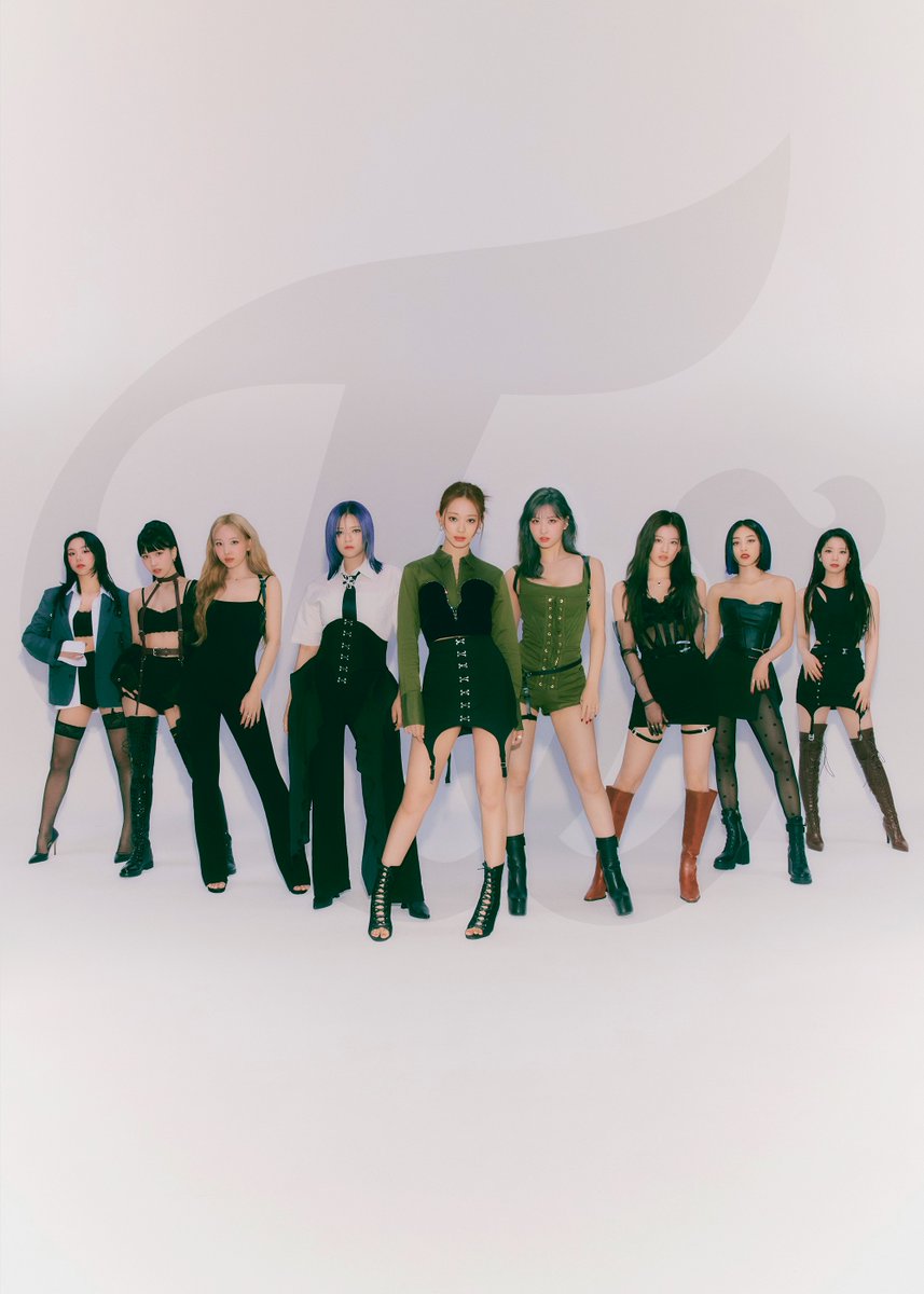 #TWICE (@JYPETWICE ) ranked 3rd on  Billboard 200  with their 11th mini album #BETWEEN1and2  released on Aug. 26.😍

Group also topped #Artist100  & broke own best record, 10th place. They also topped #TopAlbumSales, #TopCurrentAlbumSales #WorldAlbum 

k-odyssey.com/news/newsview.…