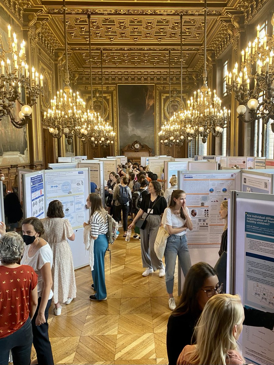 lisascottbcd's tweet image. #flux2022