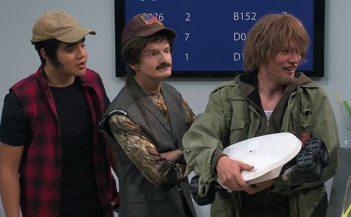 DailyStudioC's tweet photo. "It's a truck" https://t.co/cum1Obct8N
