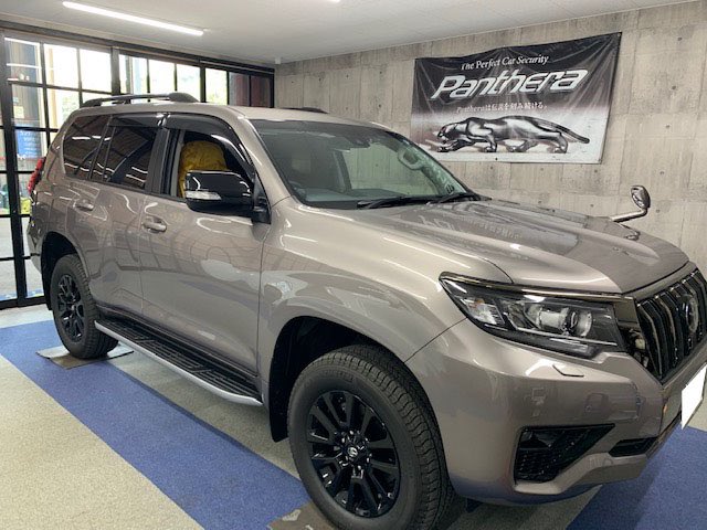 SetupStyle's tweet photo. ランドクルーザープラド　Grgo&amp;IGLA施工例
https://t.co/NlmUeSsxCL
#ランドクルーザープラド #カーセキュリティ #盗難防止 #車両盗難 #grgo #igla #大阪 #SetupStyle https://t.co/d1PYrxt4Cg
