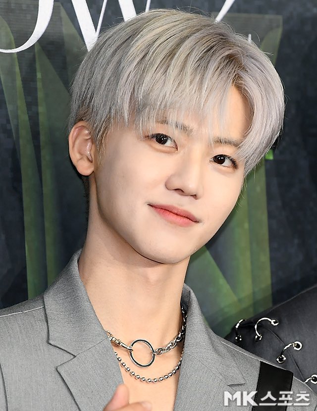 กุตายห่า หล่อมากกกกกกก