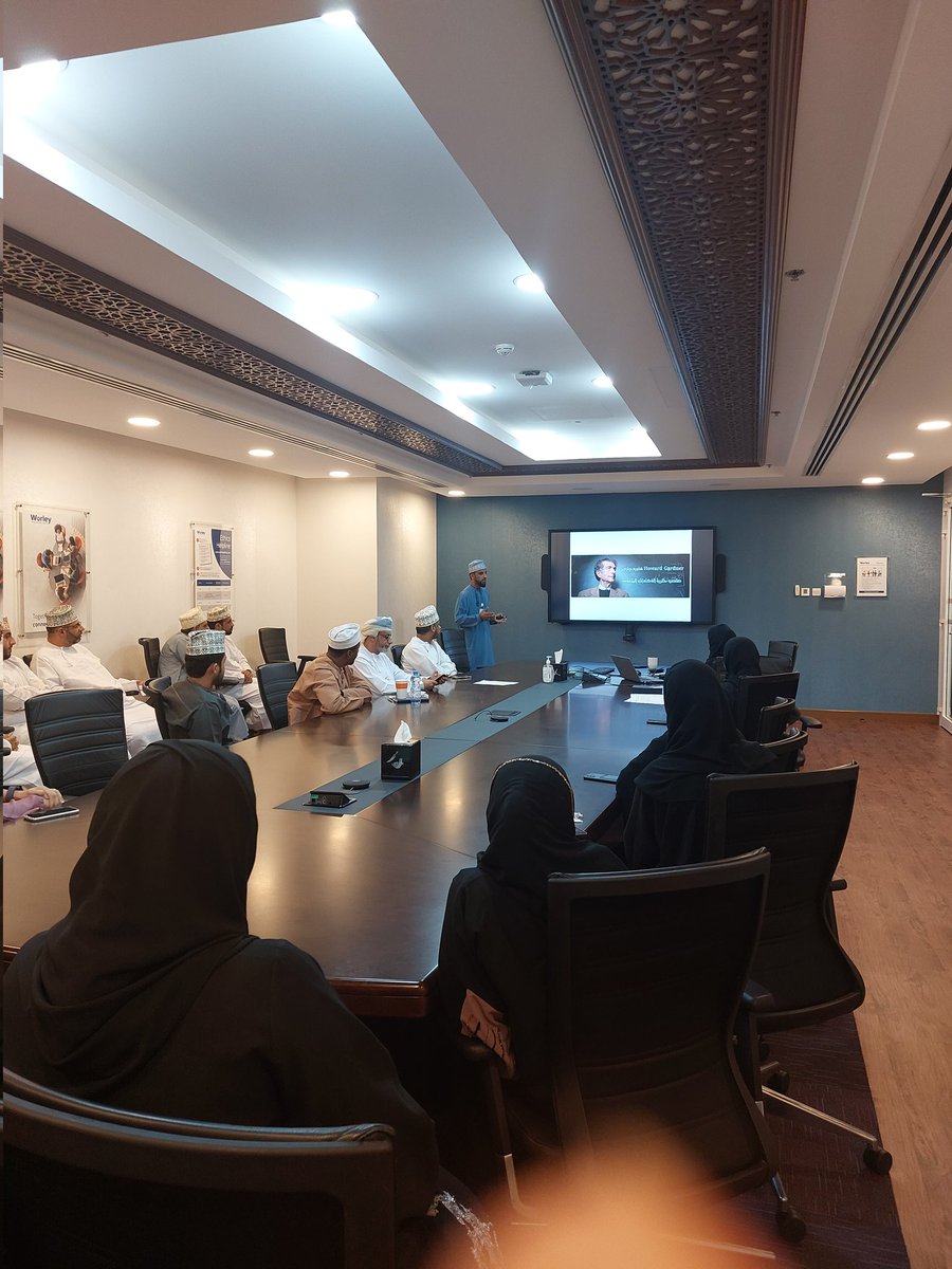 عقدت نقابة ورلي عمان للهندسة ورشة عمل بعنوان الذكاءات المتعددة لمنتسبينها  يوم الثلاثاء الموافق ٦-سبتمبر-٢٢ حيث ساعدت في تطوير الذات وتحسينها من اجل اهدافهم ، قدم الورشة المدرب المهندس حمود المحاربي شاكرين له جهودة