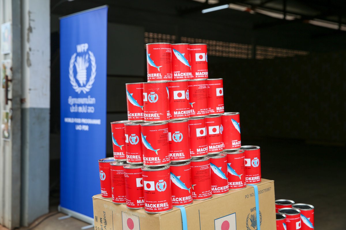 JanDelba's tweet photo. #ThankYou Japan 🙏🇯🇵 for 402MT of canned fish which will feed into nutritious lunches for 132,450 students in 1,423 primary schools around #Laos. The kids' lovely smiles motivate us all - and their bright future, growing up with good education and health! @WFP_JP @ODA_mofa_japan https://t.co/b0COvhm8hv