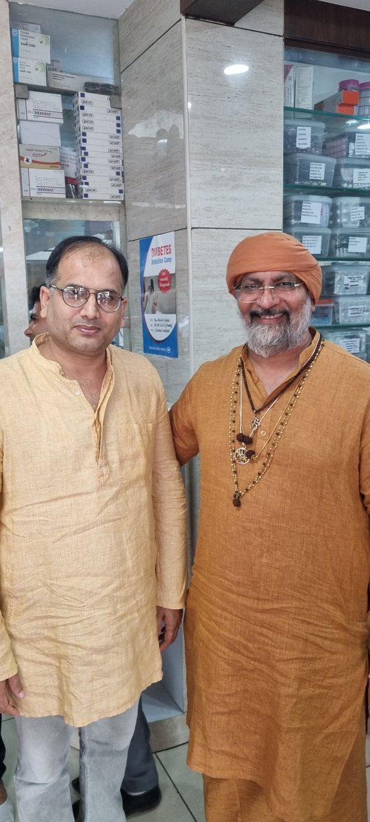 AmitLambaUAE's tweet photo. Attending Blood donation camp organized by Punjab Kesri Rohtak at Rohtak https://t.co/9uoUVm7LzA