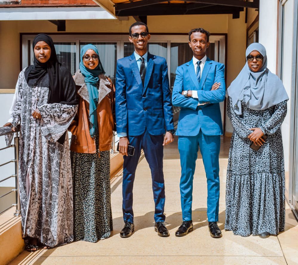 MohaHussein_'s tweet photo. It was an amazing trip with my friends in Nairobi https://t.co/cEU25y3LCI