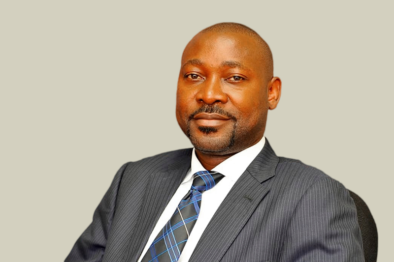 #BuildingTomorrowTogether
#FINCAUGat30
@Rakakande is the Executive Director @FINCA_Uganda
He has a wealth of practical experience in accounting, finance, banking and leadership spanning over 20 years, 15 of which have been at the C-Suite level.
1/6