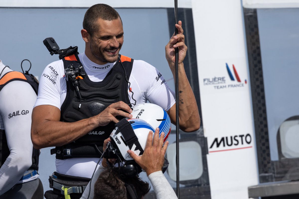 SAINT-TROPEZ J-2 ! SPECIAL GUEST @florentmanaudou 🤩 'Les français à la maison' 🇫🇷 A suivre des samedi sur CANAL+ Sport 360 👍 #sailgpfra #sailtropez #FranceSGP