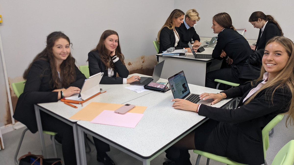 FelstedIB tweet media