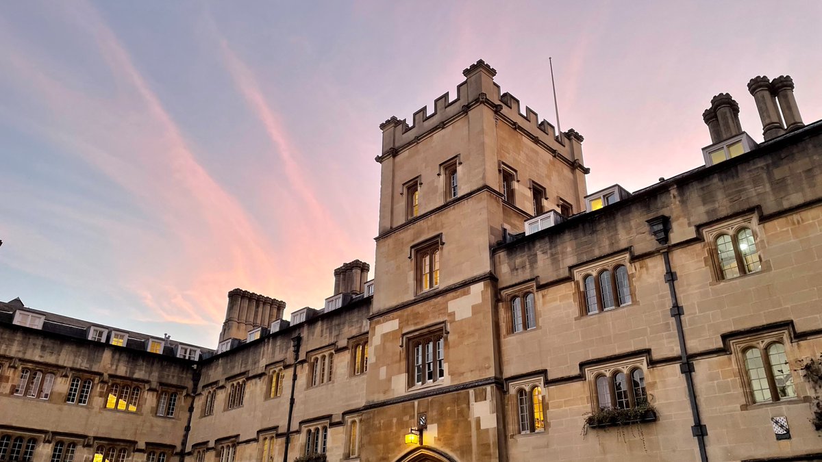 Exeter College, Oxford tweet media