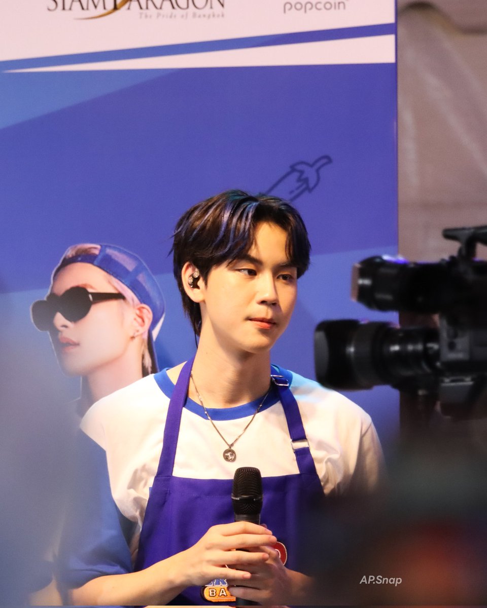 ApSnap10X's tweet photo. ลูกชายแม่หล่อมากคับบบ✨
#FoodTruckBattleSS2
#FoodTruckBattleSS2xPREM
#prem_space https://t.co/mmnxL2dShn