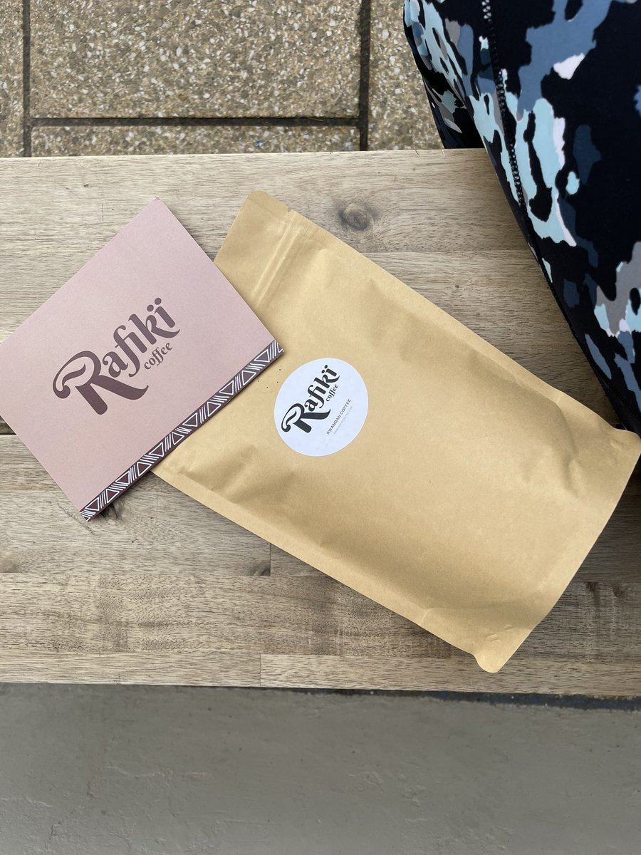 Quick stop <a href="/tanifiki/">Tanifiki</a> in Porty today to pick up a gift for a coffee lover. It smells incredible in there and I hear this is the good gear