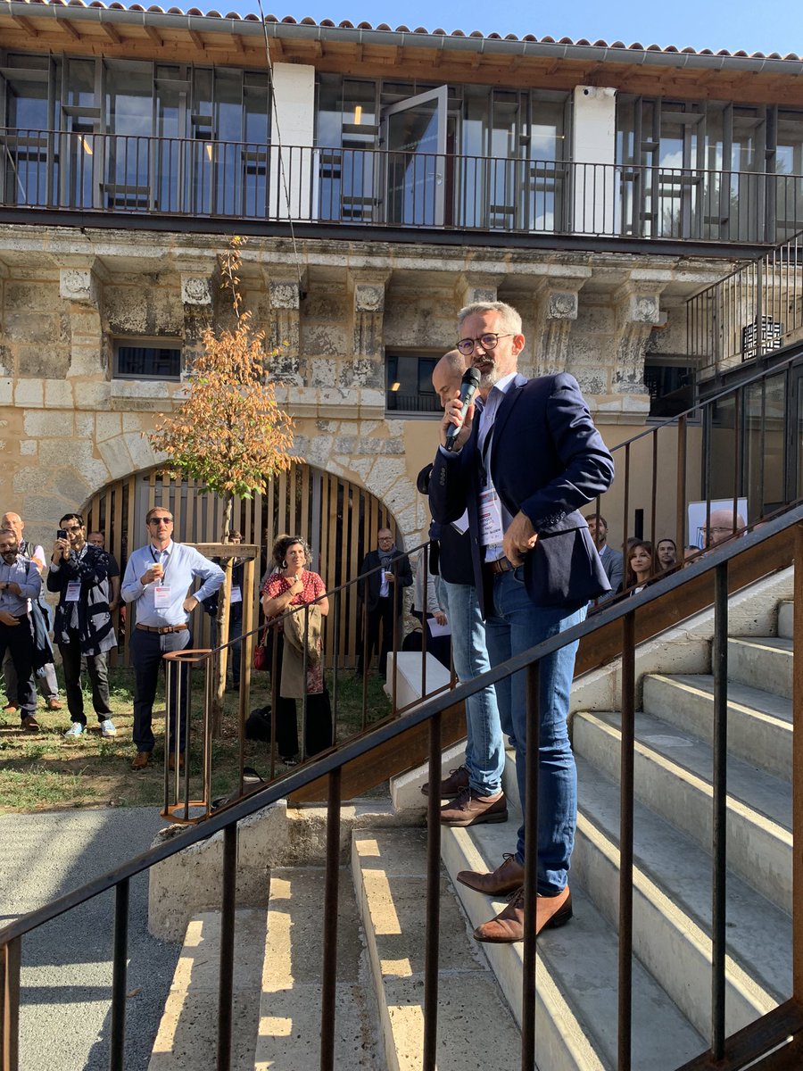 Les rencontres inter-clusters numériques débutent à l’école 42 à Angoulême avec la participation de 50 entreprises du SPN, de @DigitAqui et <a href="/aliptic_/">ALIPTIC</a> pour définir les enjeux de demain et notamment en matière de sobriété, d’attractivité et d’innovation, avec <a href="/NvelleAquitaine/">Nouvelle-Aquitaine</a>