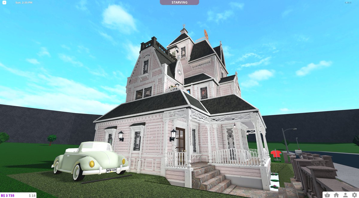 cremizzaaaaa's tweet photo. Sorry for the inactivity lately . I have been stressing and school and ive been in and out of the hospital lately . But im currently working on a victorian house and this is it so far https://t.co/jLB3g3nMAv